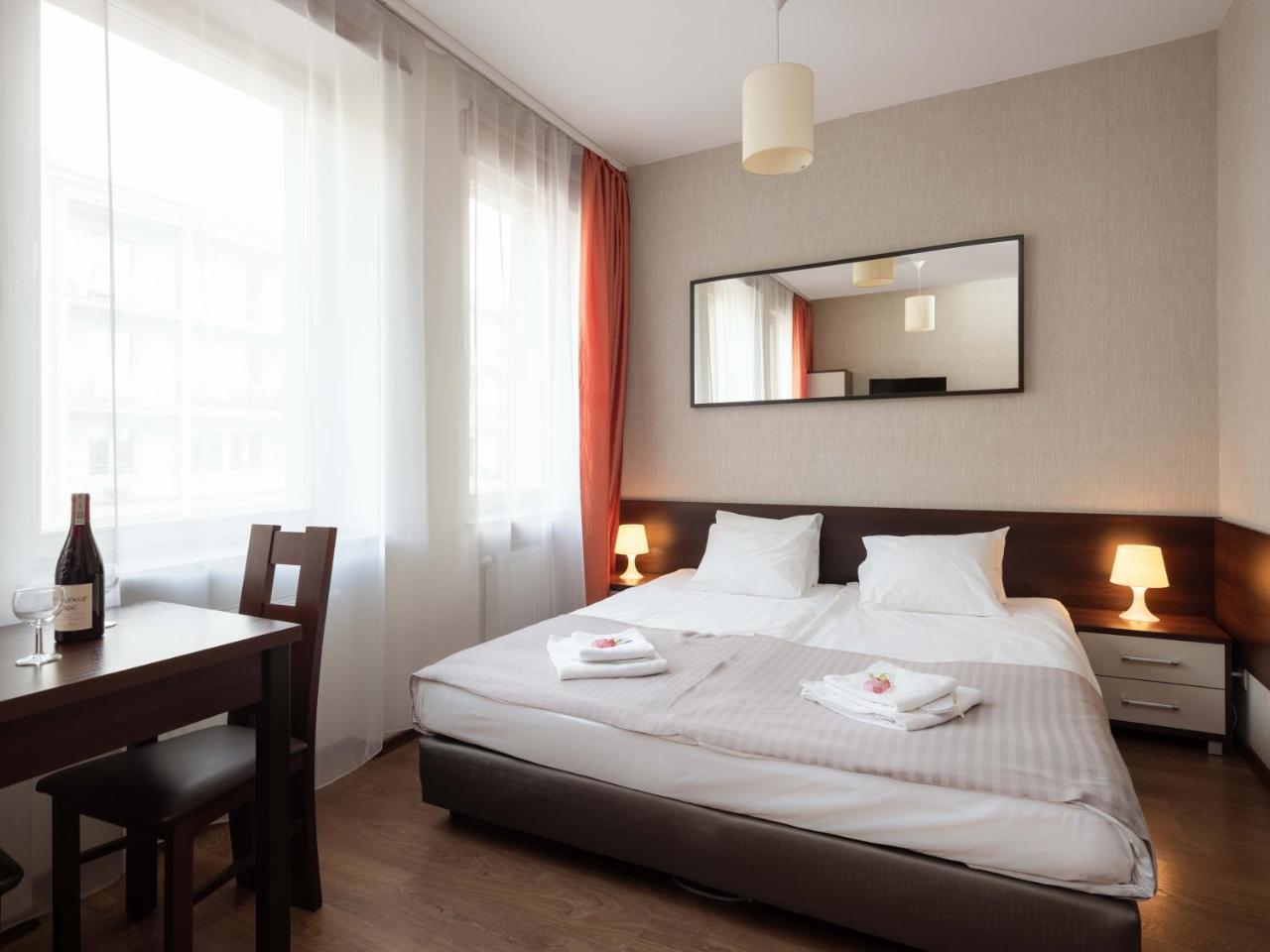 Lux Aparthotel - Krakow — Photos 1